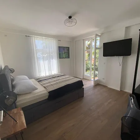 Apartment Rhea